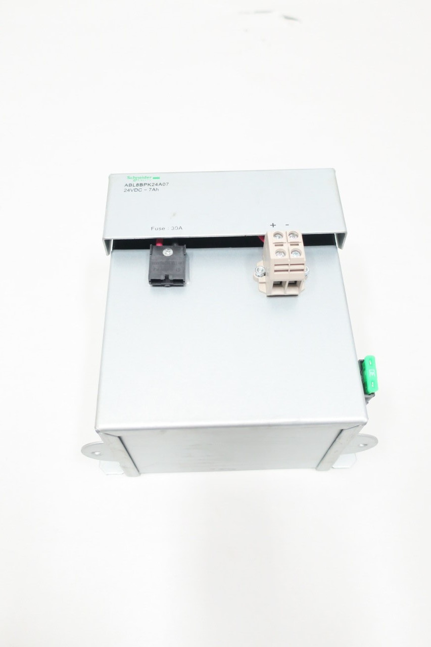 Schneider Quantum PLC 140NOE77100 MODBUS 10/100 BASE T Ethernet TCP/IP ...